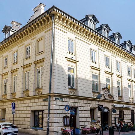 N33 Premium Apartments Old Town Krakow - Destigo Hotels Zewnętrze zdjęcie